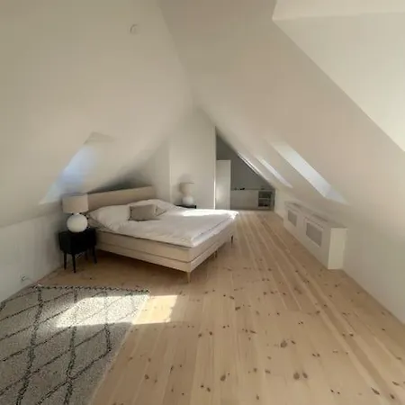 아파트 Kings Apt, Doublex W Water View & Private Terrasse 코펜하겐