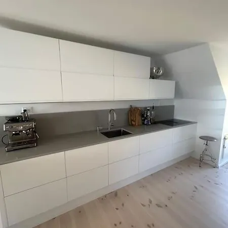 Kings Apt, Doublex W Water View & Private Terrasse 아파트 *