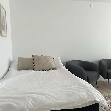 Kings Apt, Doublex W Water View & Private Terrasse 아파트
