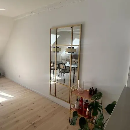 Apartment Kings Apt, Doublex W Water View & Private Terrasse